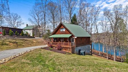 3860 Walhalla Highway