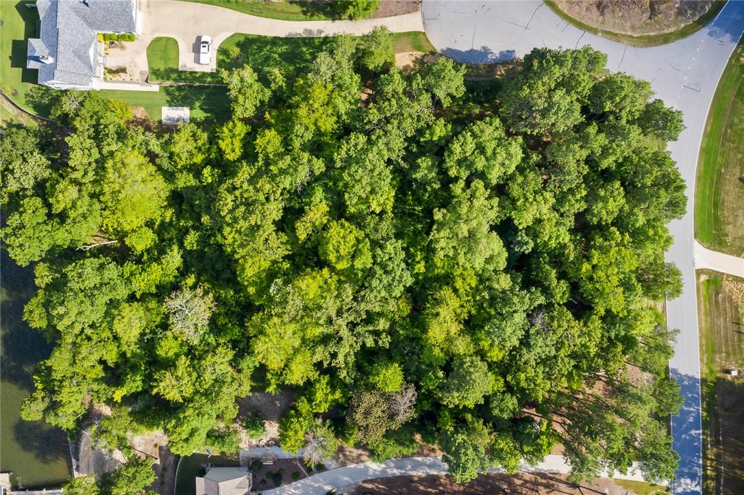 Image 3: Corner lot on 2+ Acres
