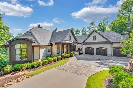 110 Waterfern Court