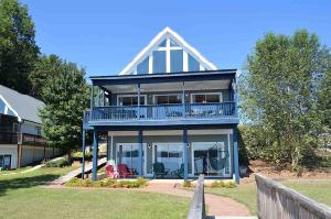 1114 Meares Drive