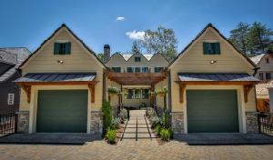 219 South Lake
