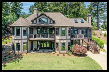 124 Pineridge Pointe Drive