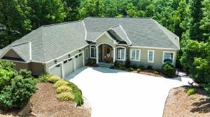 229 S Summit Drive