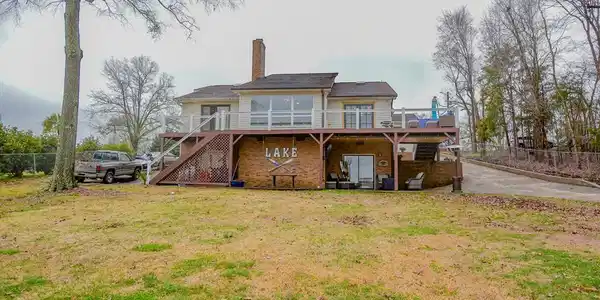 310 Port Royal Drive