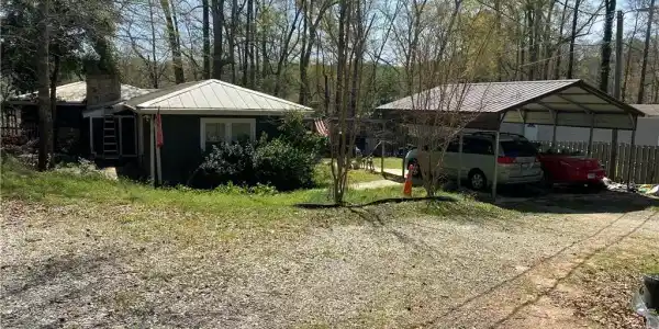 15 Vanwood Drive