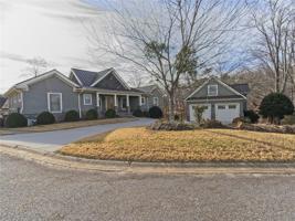 112 Vaughn Court