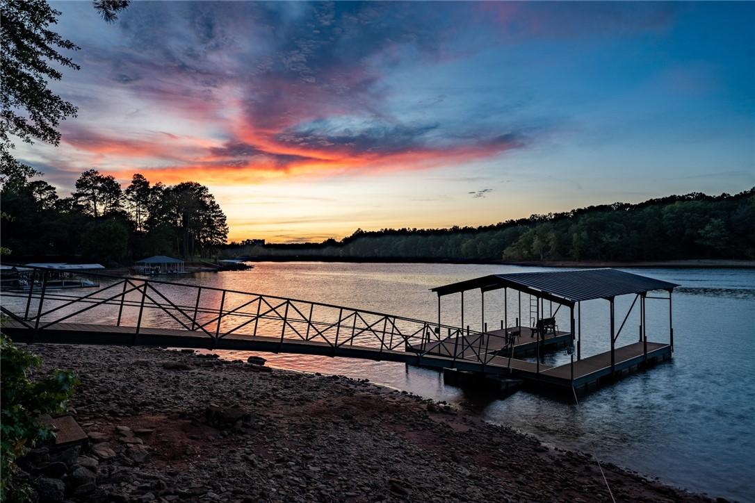 Image 3: Private Covered Dock on Lake Hartwell