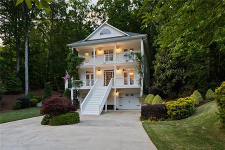 1104 Chickasaw Drive