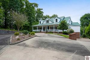 712 Bayview Drive