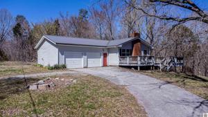 1624 Paradise Hills Rd.