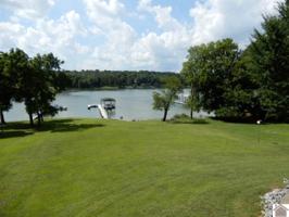 207 Lakeshore RD