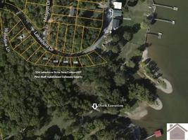 554 Lakeshore Drive