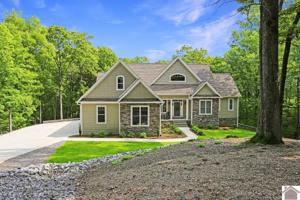 83 Knob Lane