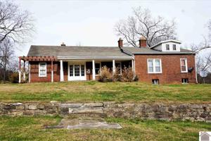 1211 Coyote Ridge Rd.