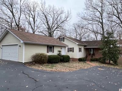 74 Shore Ln