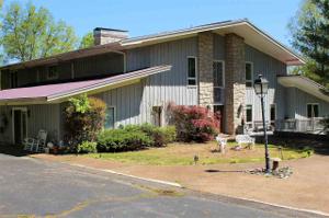 68 Cardinal Circle