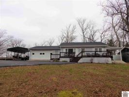 406 Castle Dr