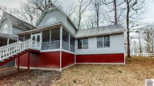 203 Hurst Haven Dr