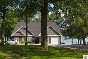 756 Blue Springs Blvd