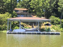 146 Oak Valley Lane