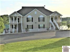 560 Moon Bay Dr. Unit 2