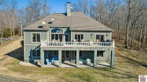 147 N WELLS RD