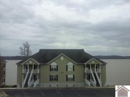 638 Moon Bay Drive, Unit 3