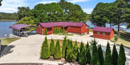 89 Oakley Dr