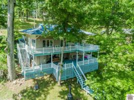 85 Springhill Dr