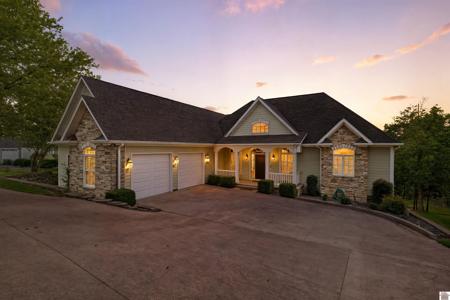 709 Gull Harbor Lane
