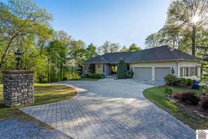 105 Bridgepoint Rd