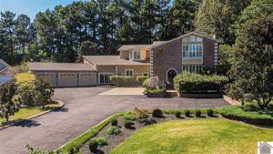 114 Greenapple Dr.
