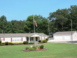 37 Lakeview Cabins Dr.