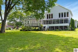 604 Carriage Cove