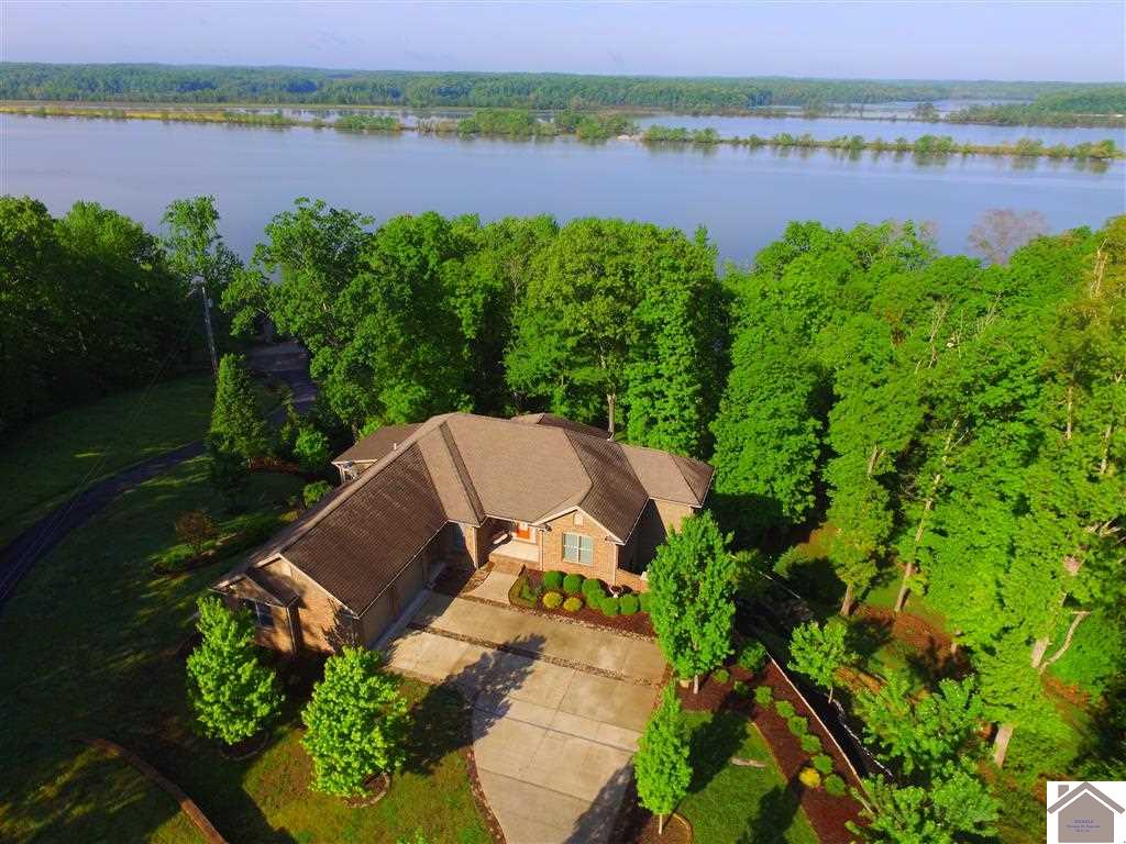 76 Crane Lane, Cadiz, KY 42211 - lhrmls-00522582 ... jetted tub wiring 