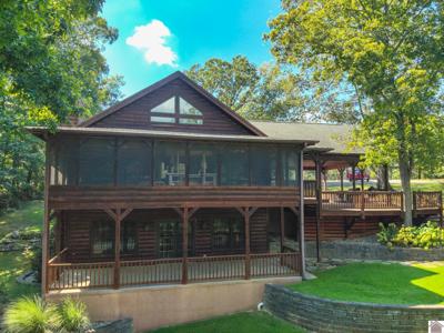 134 Kit Carson Ln