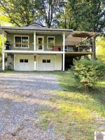 542 Lakeway Drive