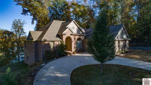 172 Bayshore Dr.