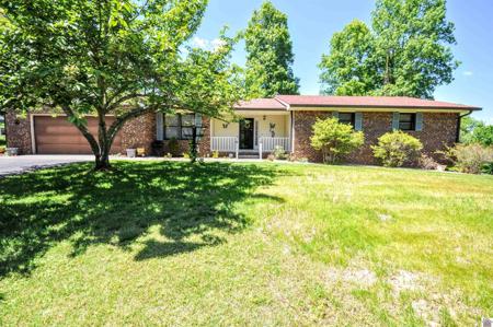 686 Jonathan Shores Road