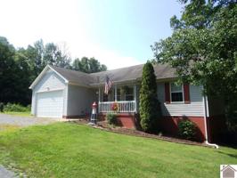 11 Ellenwood Dr.