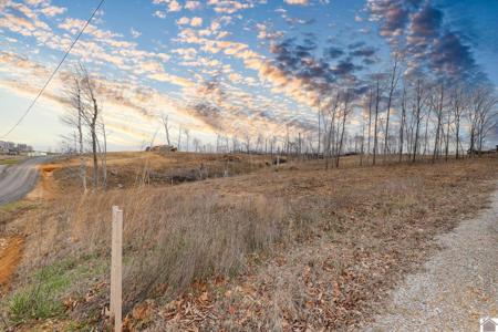 000 Estates Drive, lots 249,250,251