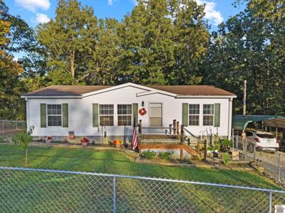 708 Tinker Lane
