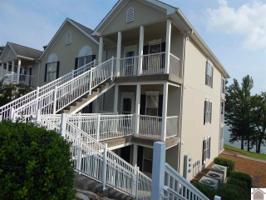 572 Moon Bay Dr