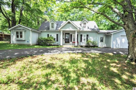 521 Reed Road