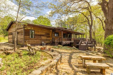 136 Skyway Drive