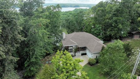 378 Harbor Dr.