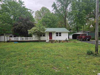 126 Fowler Rd
