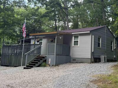943 Rockcastle Lakeshore Drive