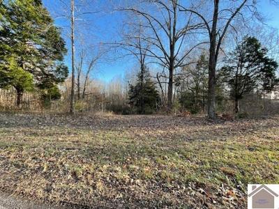 1-6,14-16 Pines Circle