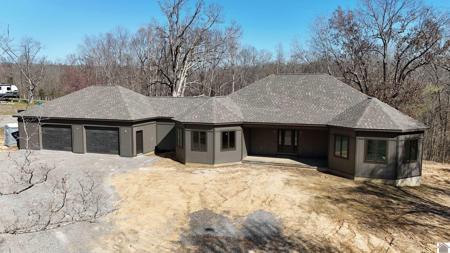 2169 Chestnut Oak Road